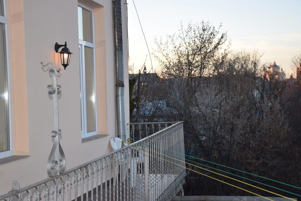 Near Citadel Apartment 2 Лвив Екстериор снимка